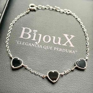 Pulsera en plata tres corazones