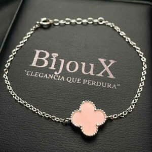Pulsera en plata trébol