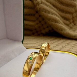 Argollas Oro 18K Diamantes y Esmeraldas