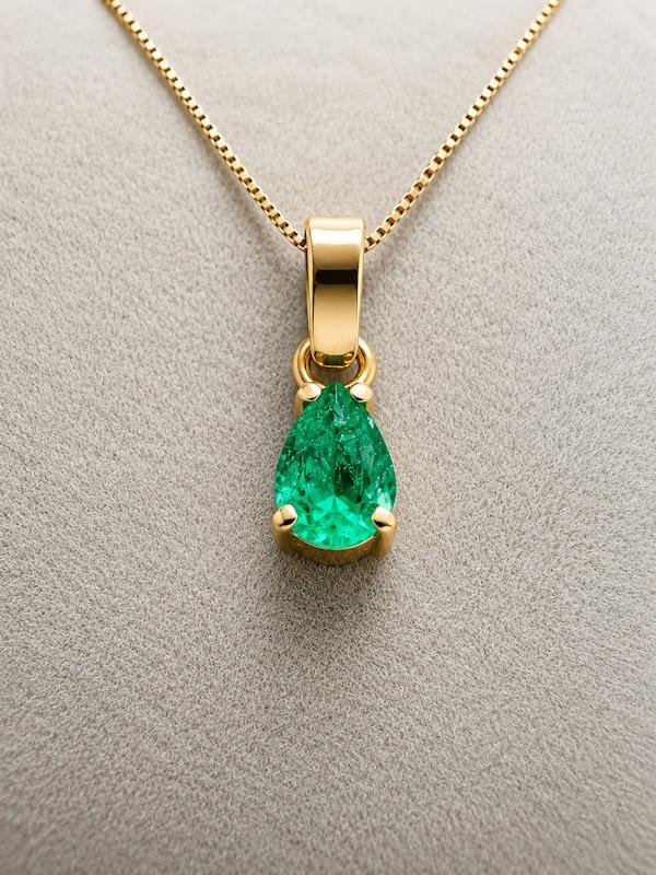 Dije Oro 18K Esmeralda Lagrima - Image 3