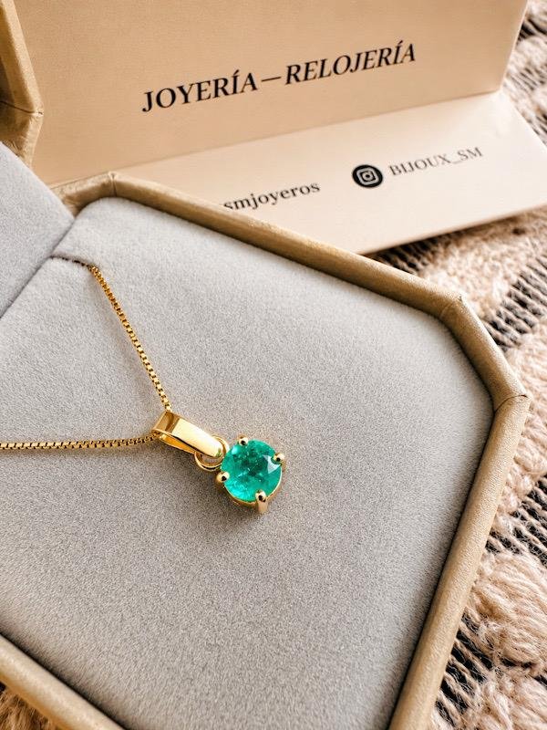 Dije Oro 18K Esmeralda Redonda - Image 4